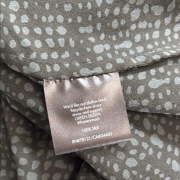 Eileen Fisher Silk Chiffon Sheer Black Button-Up Blouse Size Medium - Picture 5 of 5